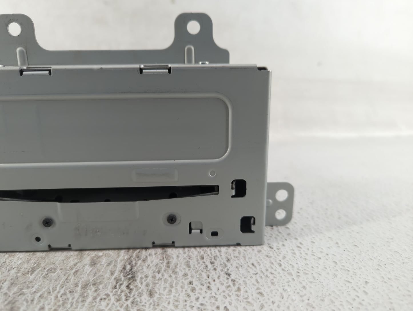 2011-2012 Buick Regal Am Fm Cd Player Radio Receiver - Oemusedautoparts1.com