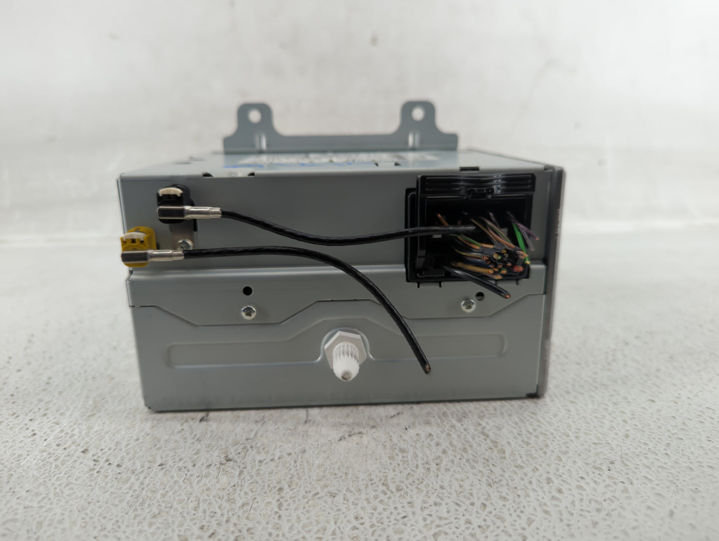 2011 Buick Regal Radio AM FM Cd Player Receiver Replacement P/N:20907419 Fits Fits 2010 OEM Used Auto Parts - Oemusedautopar