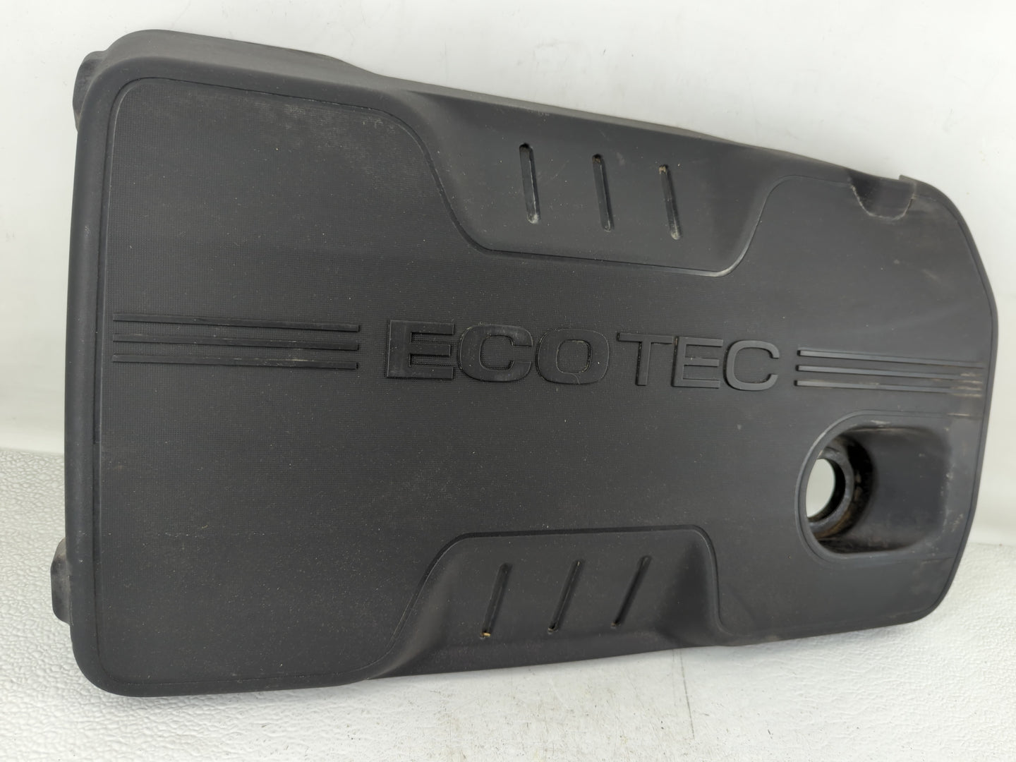 2011 Buick Regal Engine Cover - Oemusedautoparts1.com