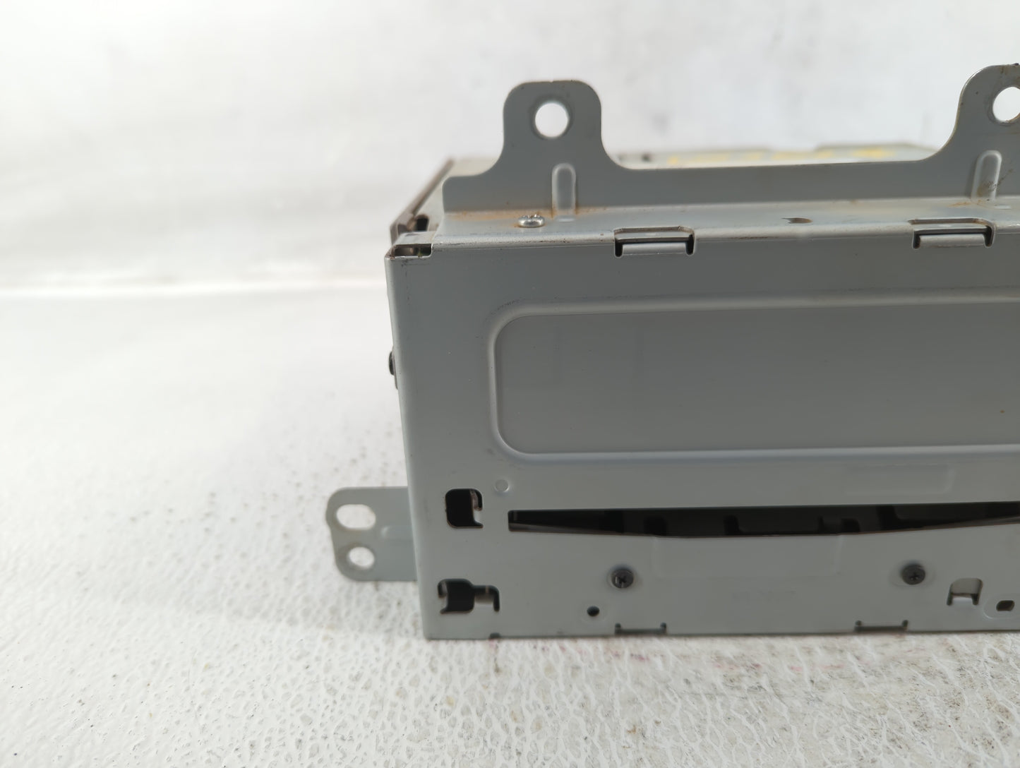 2011-2012 Buick Regal Am Fm Cd Player Radio Receiver - Oemusedautoparts1.com