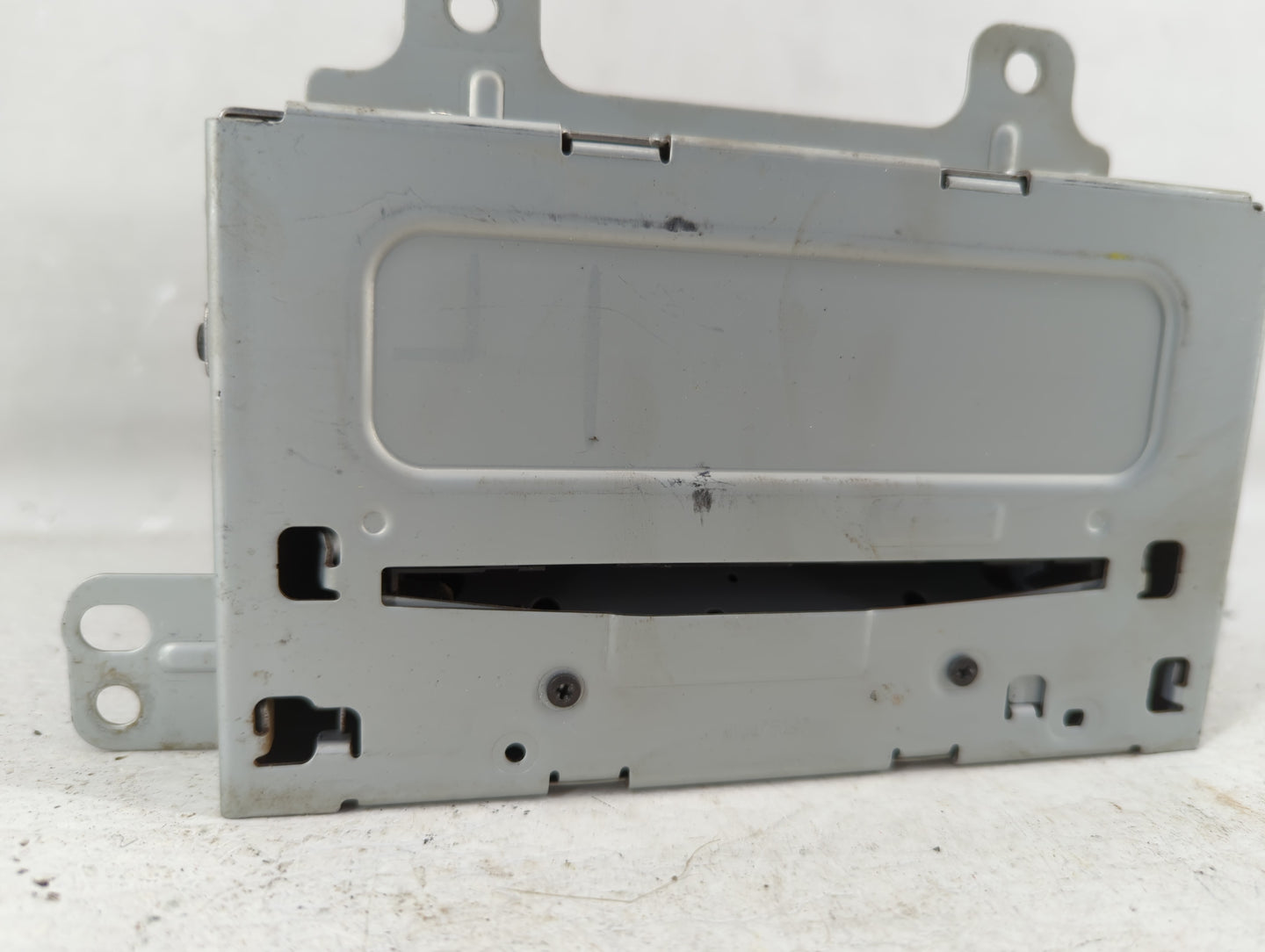 2011-2012 Buick Regal Am Fm Cd Player Radio Receiver - Oemusedautoparts1.com