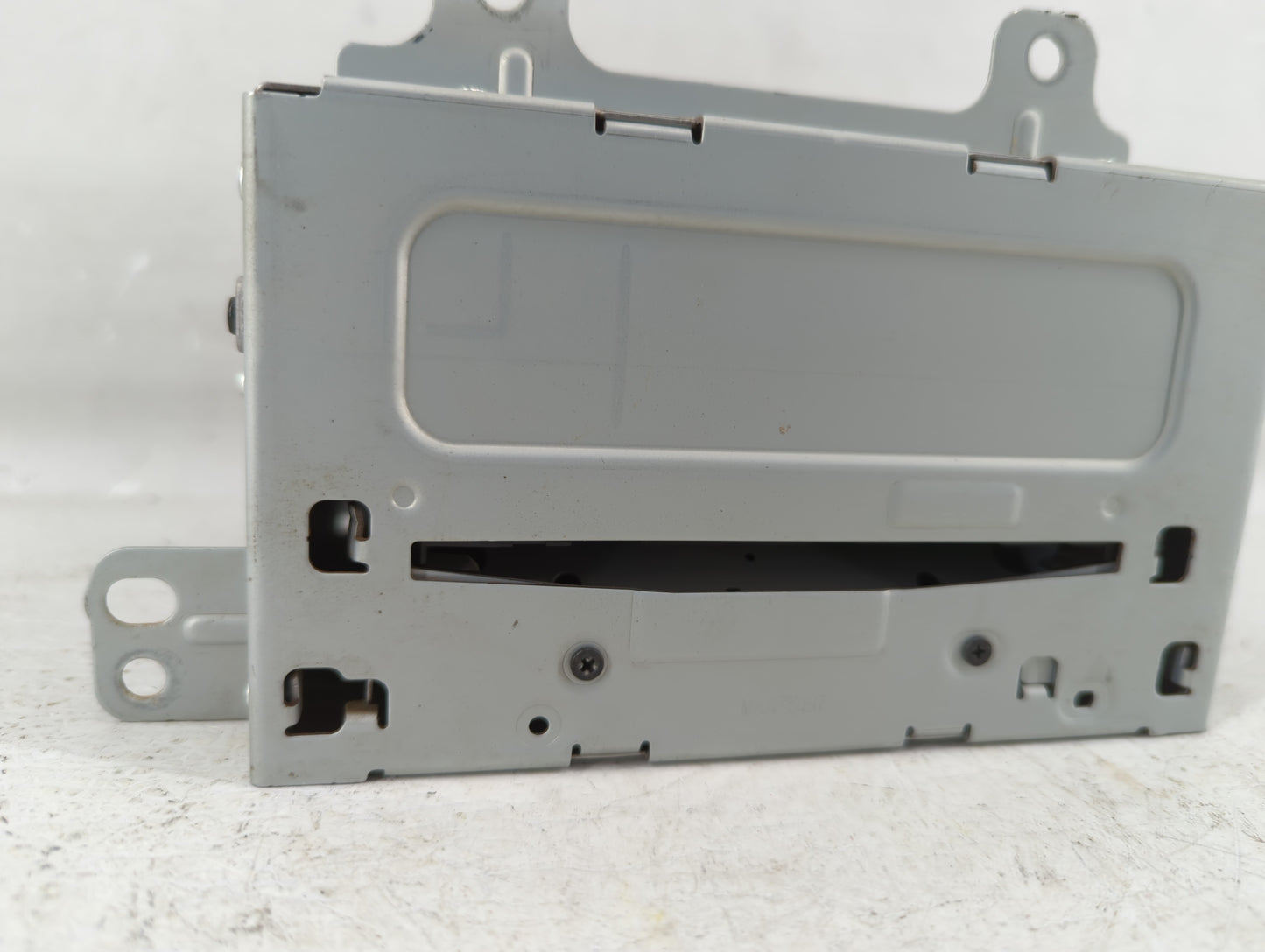 2011-2012 Buick Regal Am Fm Cd Player Radio Receiver - Oemusedautoparts1.com
