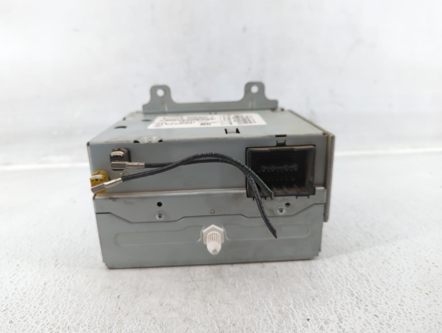 2011-2012 Buick Regal Am Fm Cd Player Radio Receiver - Oemusedautoparts1.com