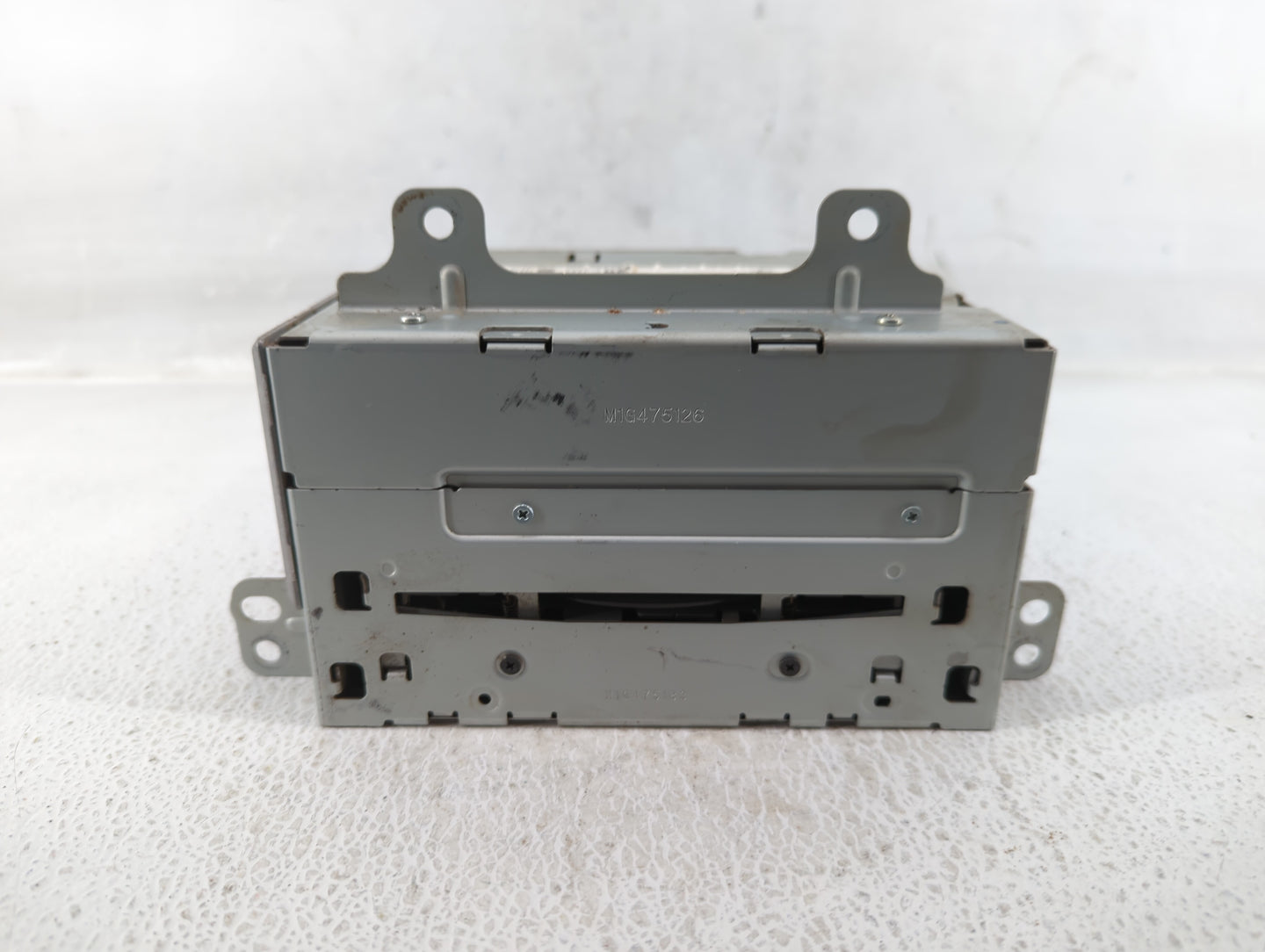 2011-2011 Buick Regal Am Fm Cd Player Radio Receiver - Oemusedautoparts1.com