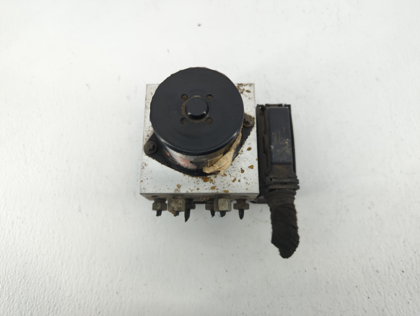 2011 Buick Regal ABS Pump Control Module Replacement P/N:13332549 22757649 Fits OEM Used Auto Parts - Oemusedautoparts1.com