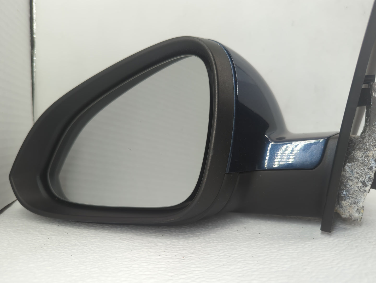 2011-2013 Buick Regal Driver Left Side View Manual Door Mirror Dark Blue - Oemusedautoparts1.com