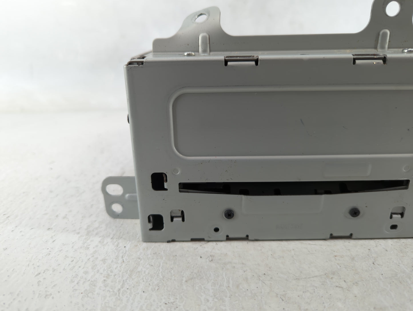2011-2012 Buick Regal Radio AM FM Cd Player Receiver Replacement P/N:20983517 Fits Fits 2010 2011 2012 OEM Used Auto Parts -