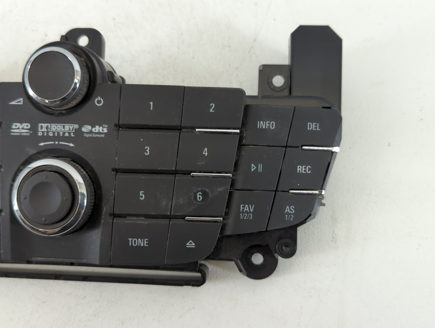 2011-2011 Buick Regal Am Fm Cd Player Radio Receiver - Oemusedautoparts1.com