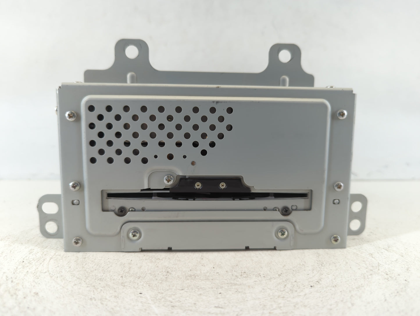 2011-2011 Buick Regal Am Fm Cd Player Radio Receiver - Oemusedautoparts1.com