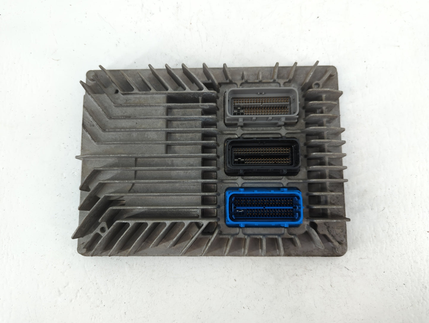 2011 Buick Regal PCM Engine Control Computer ECU ECM PCU OEM P/N:12637106 E39 12639986 Fits Fits 2010 2012 2013 OEM Used Aut