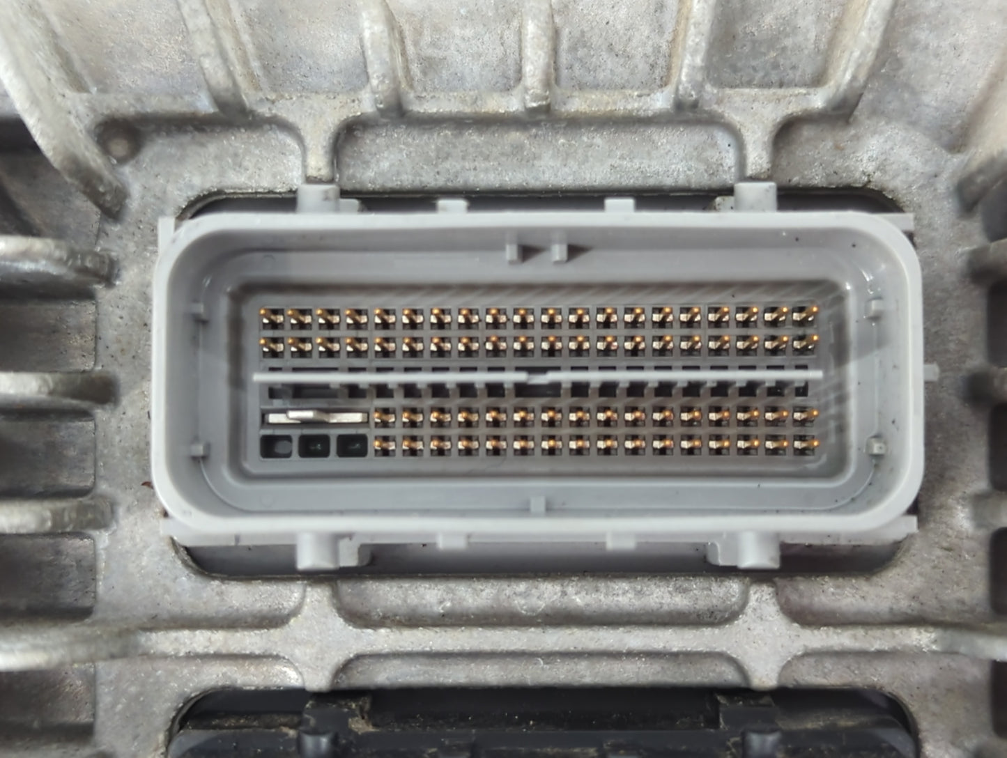 2011 Buick Regal PCM Engine Control Computer ECU ECM PCU OEM P/N:12637106 E39 12639986 Fits Fits 2010 2012 2013 OEM Used Aut