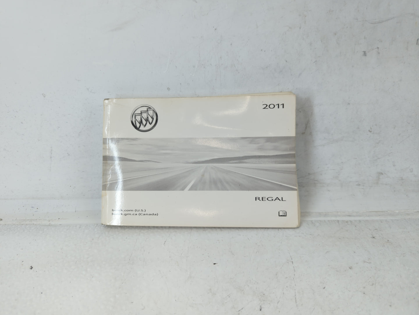 2011 Buick Regal Owners Manual Book Guide P/N:20977758C OEM Used Auto Parts - Oemusedautoparts1.com