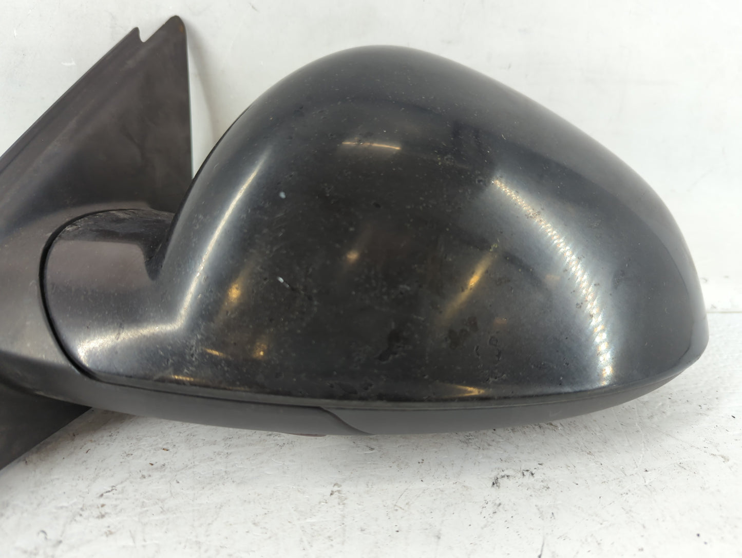 2011-2013 Buick Regal Driver Side View Mirror - Left Door Mirror OEM Used - Oemusedautoparts1.com