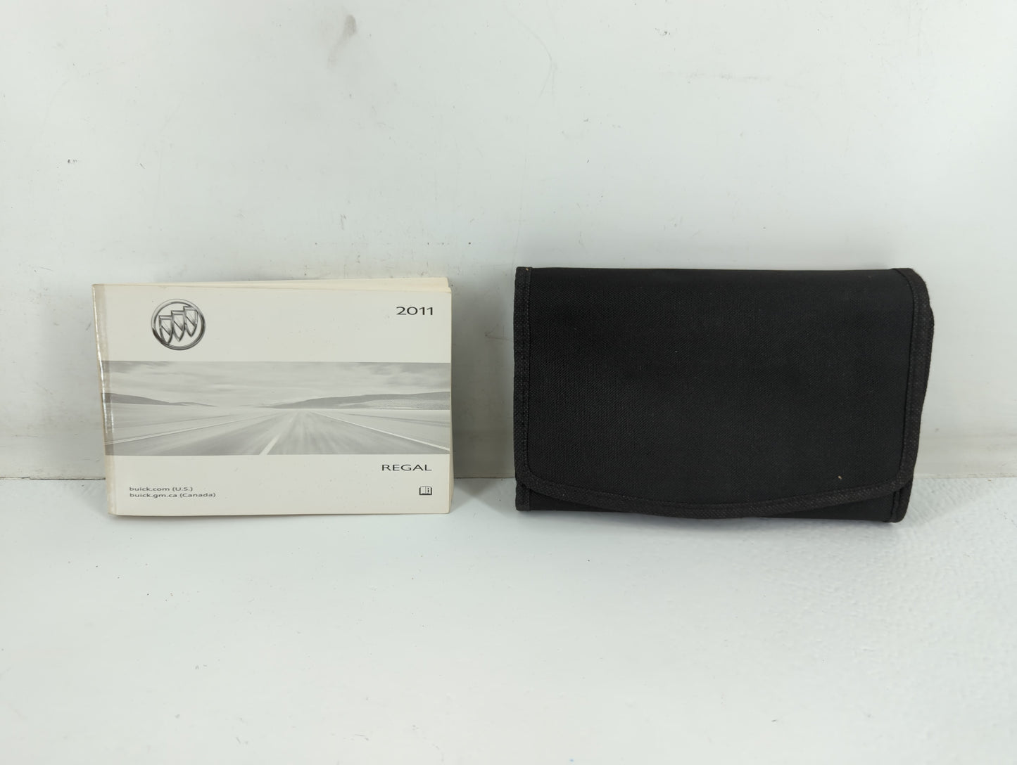 2011 Buick Regal Owners Manual Book Guide P/N:20834696 B OEM Used Auto Parts - Oemusedautoparts1.com