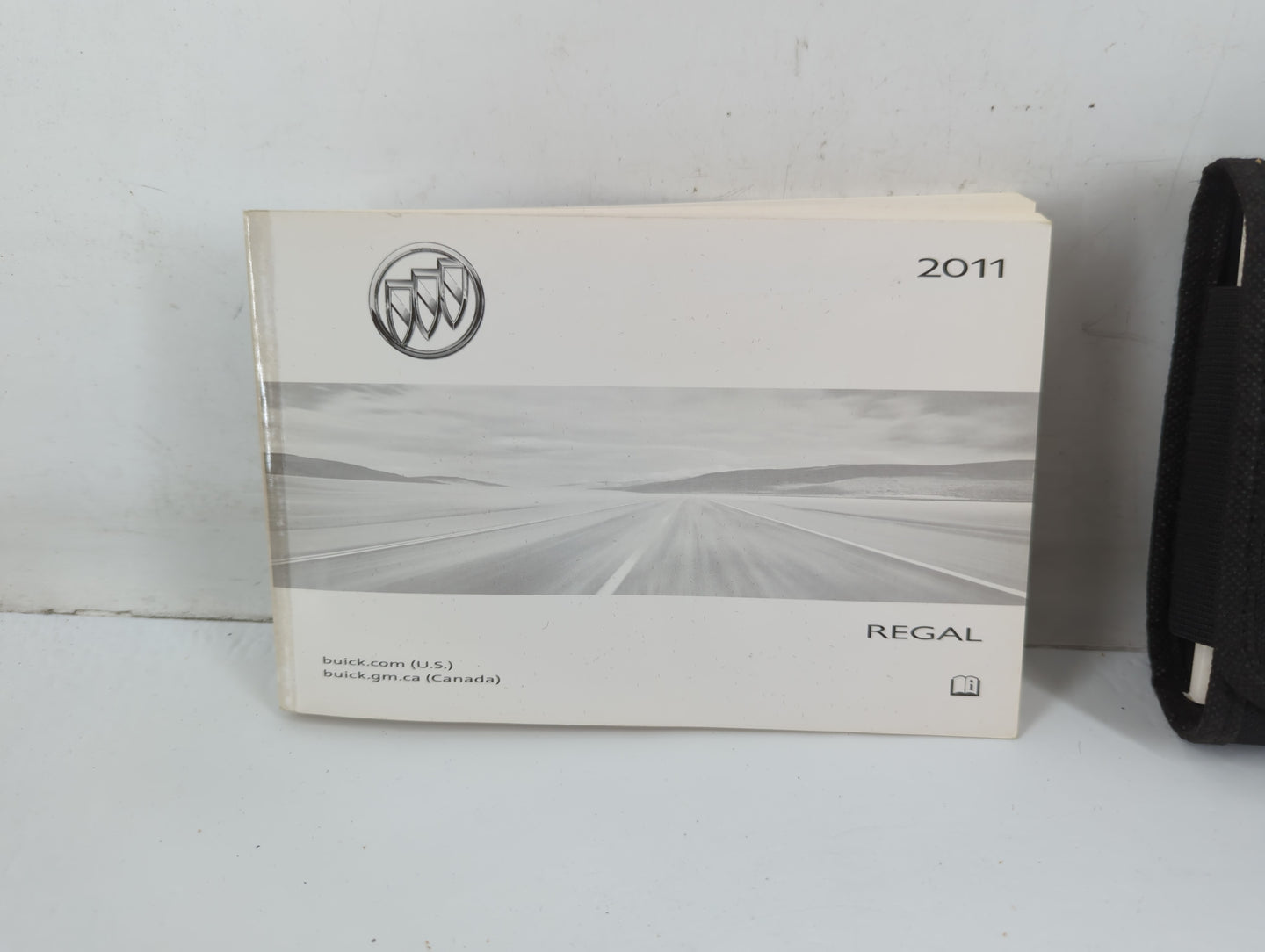 2011 Buick Regal Owners Manual Book Guide P/N:20834696 B OEM Used Auto Parts - Oemusedautoparts1.com
