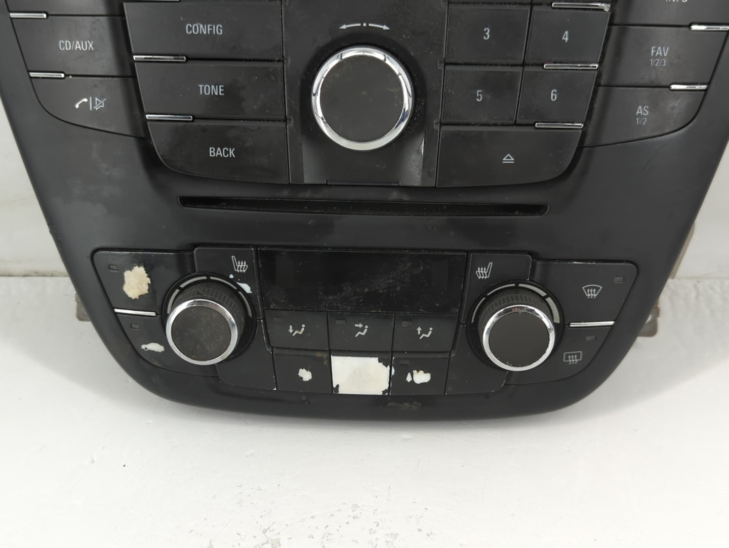 2011-2012 Buick Regal Radio Control Panel - Oemusedautoparts1.com