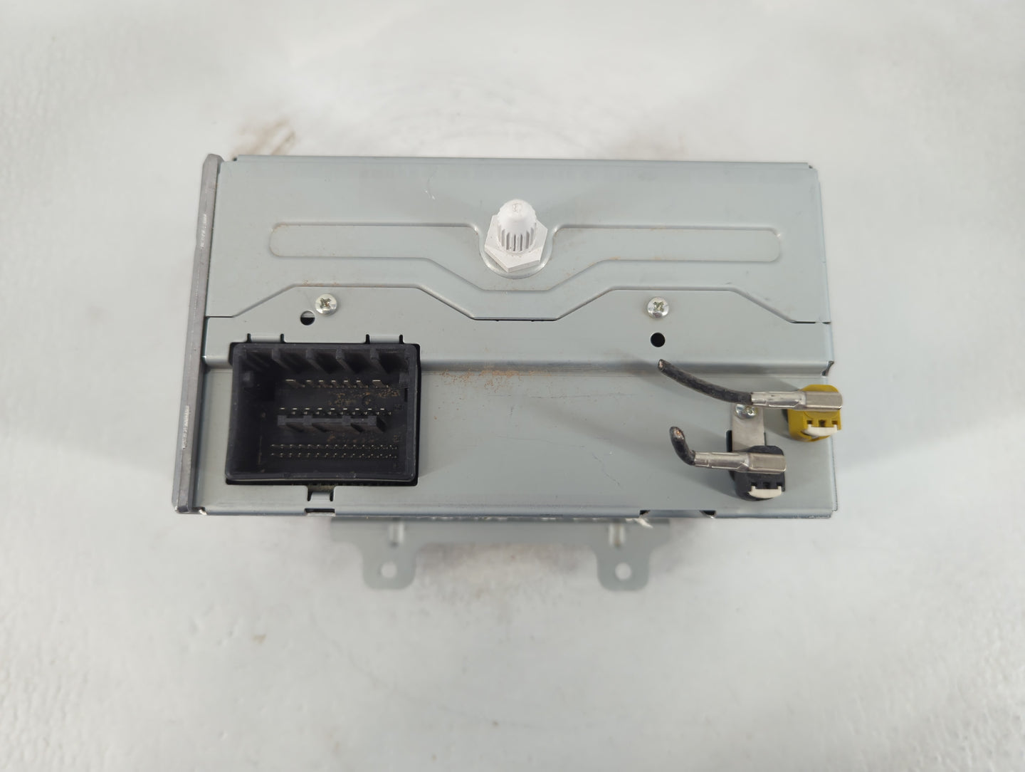 2011 Buick Regal Radio AM FM Cd Player Receiver Replacement P/N:20907419 Fits Fits 2010 OEM Used Auto Parts - Oemusedautopar