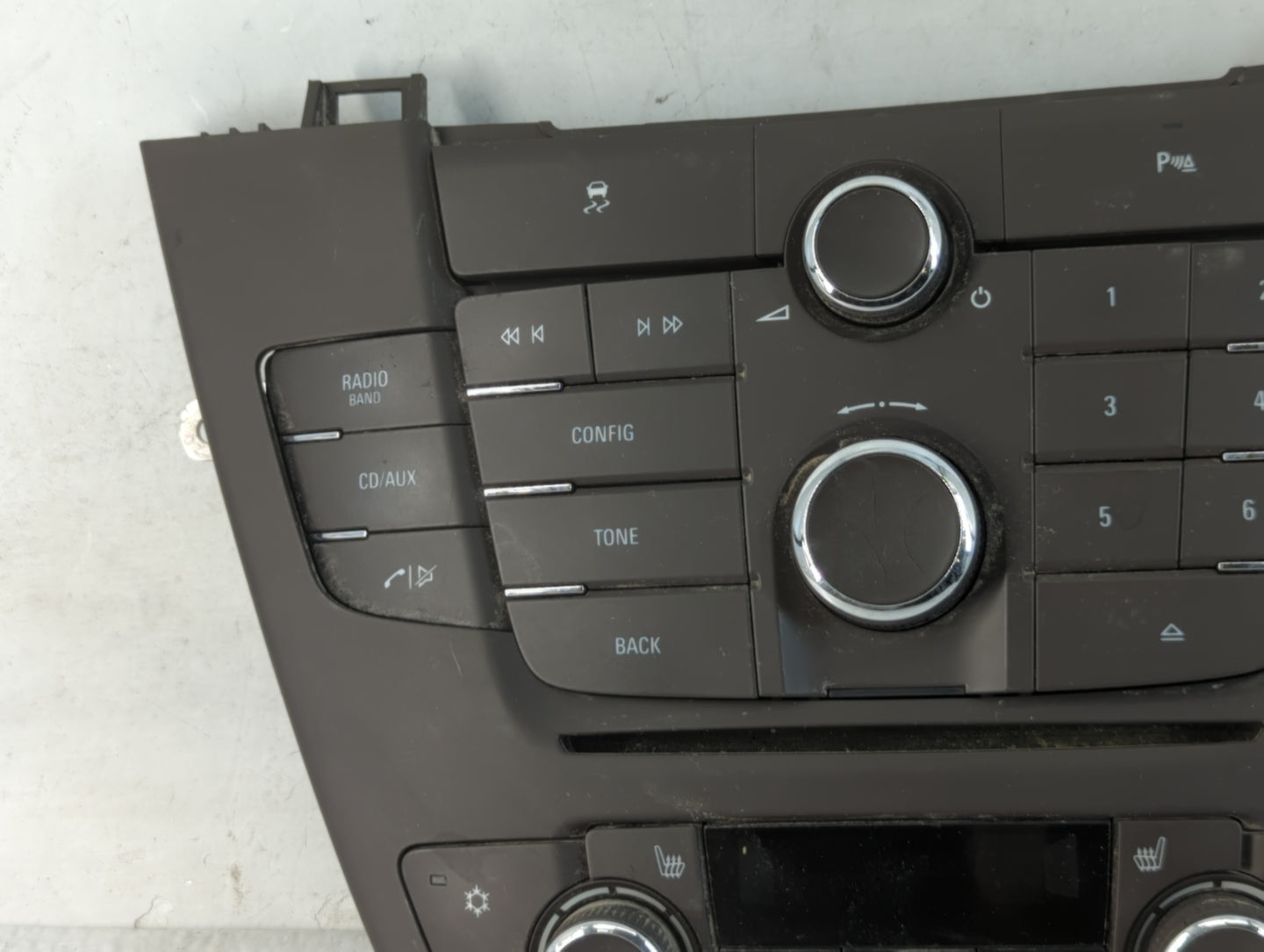 2011 Buick Regal Radio AM FM Cd Player Receiver Replacement P/N:13277916 Fits OEM Used Auto Parts - Oemusedautoparts1.com