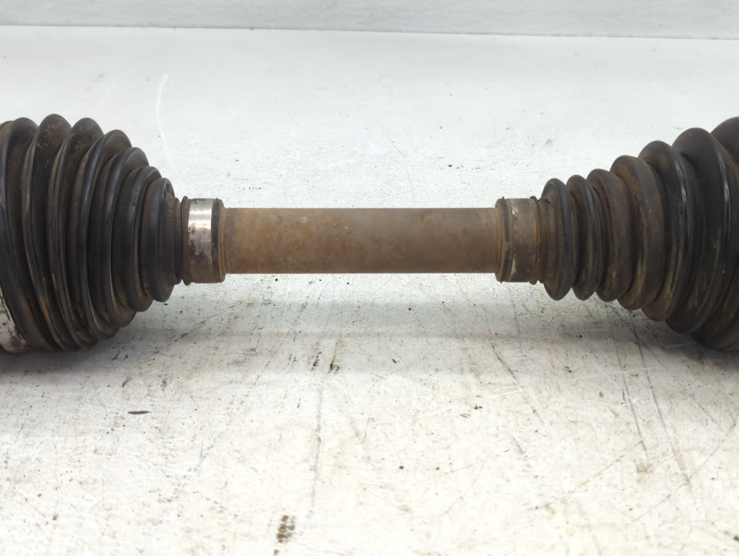 2011-2017 Buick Regal Axle Shaft Front Passenger Cv C/v - Oemusedautoparts1.com