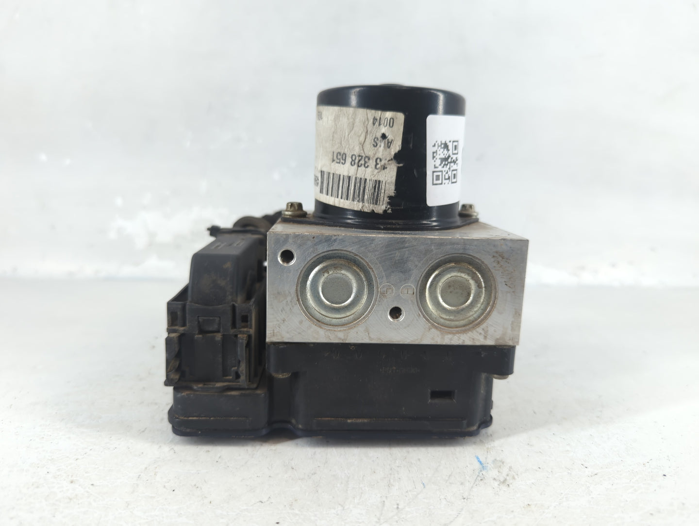 2011 Buick Regal ABS Pump Control Module Replacement P/N:13328651 Fits OEM Used Auto Parts - Oemusedautoparts1.com