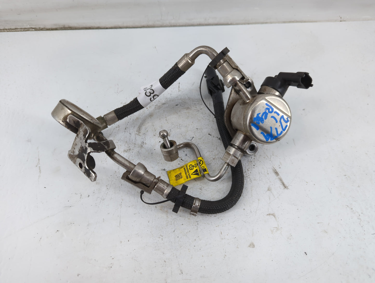 2011-2011 Buick Regal Electrical Gas Fuel Pump Assembly - Oemusedautoparts1.com