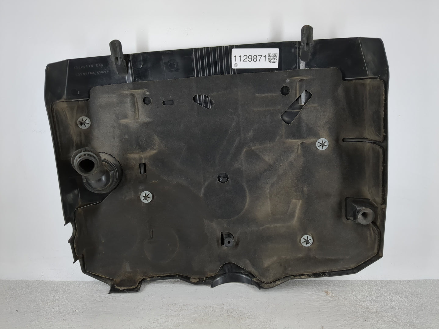 2011 Cadillac Cts Engine Cover - Oemusedautoparts1.com