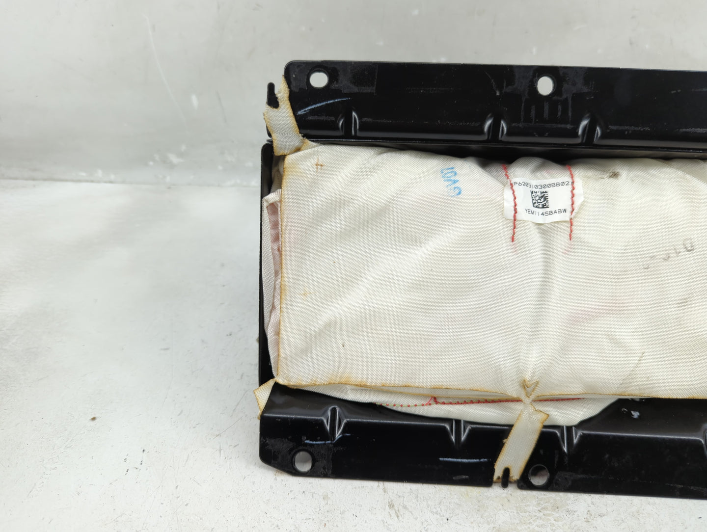 2011 Cadillac Cts Air Bag Passenger Right Dashboard OEM P/N:620310300 Fits OEM Used Auto Parts - Oemusedautoparts1.com