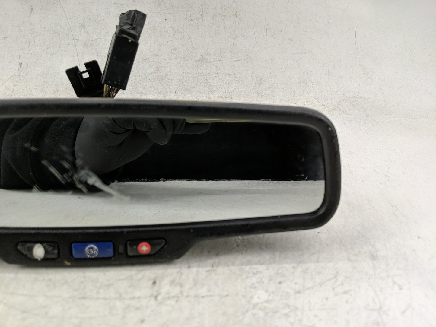 2011-2014 Cadillac Cts Interior Rear View Mirror Replacement OEM P/N:13580410 Fits Fits 2011 2013 2014 OEM Used Auto Parts -