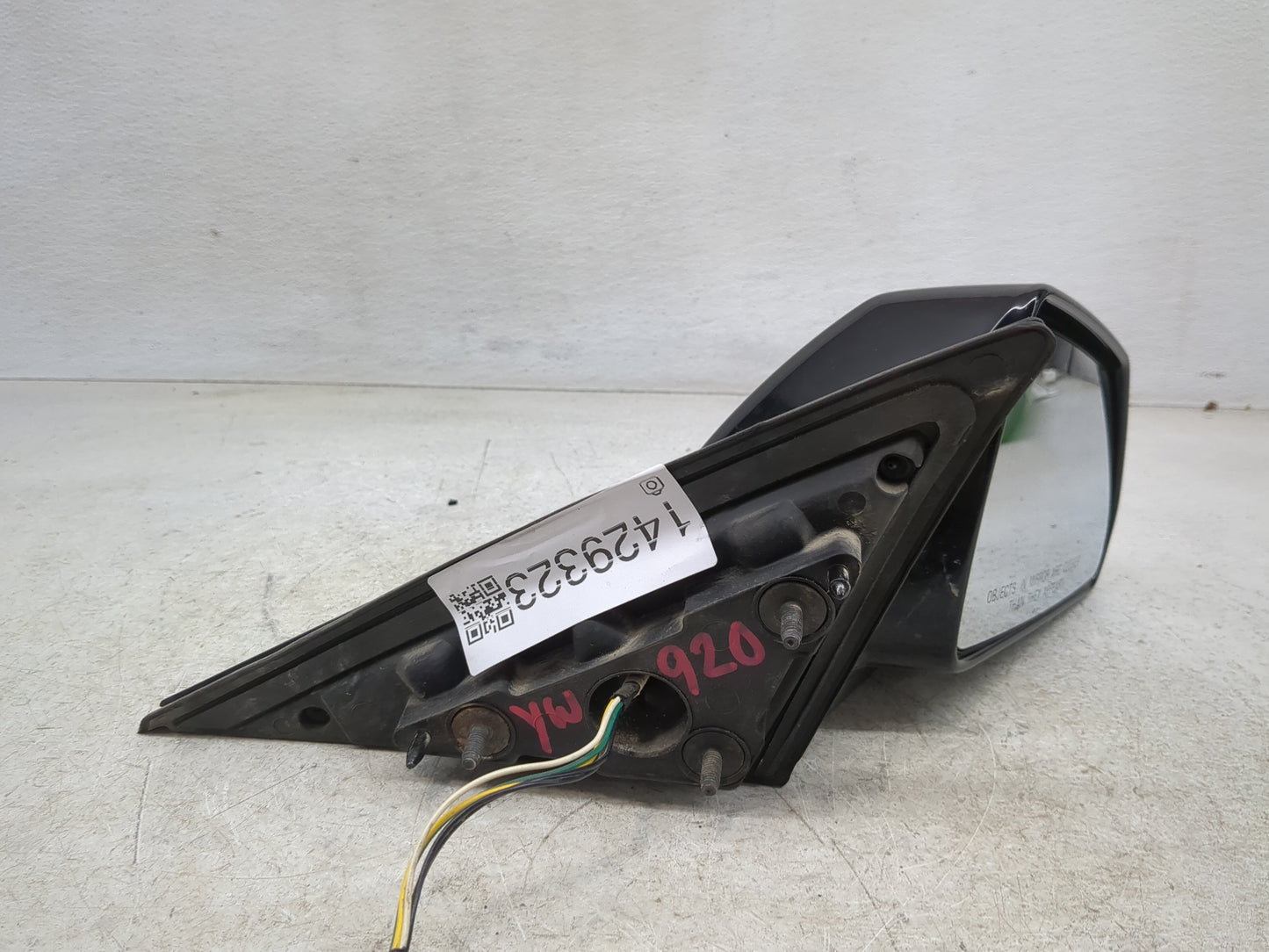 2008-2014 Cadillac Cts Passenger Side View Mirror - Right Door Mirror OEM Used - Oemusedautoparts1.com