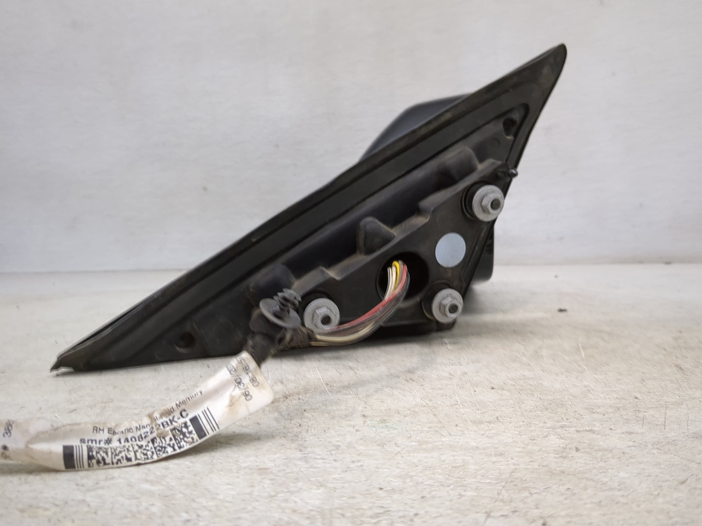 2011-2014 Cadillac Cts Passenger Side View Mirror - Right Door Mirror OEM Used - Oemusedautoparts1.com