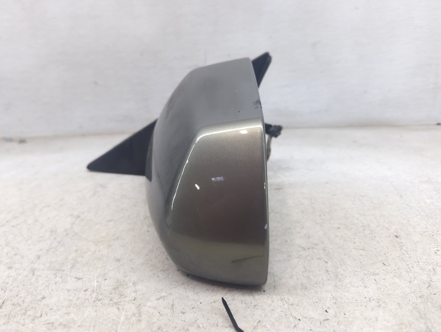 2008-2014 Cadillac Cts Driver Side View Mirror - Left Door Mirror OEM Used - Oemusedautoparts1.com