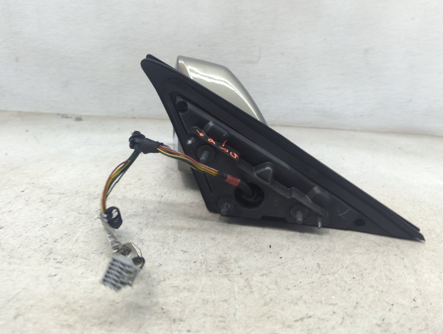 2008-2014 Cadillac Cts Driver Side View Mirror - Left Door Mirror OEM Used - Oemusedautoparts1.com