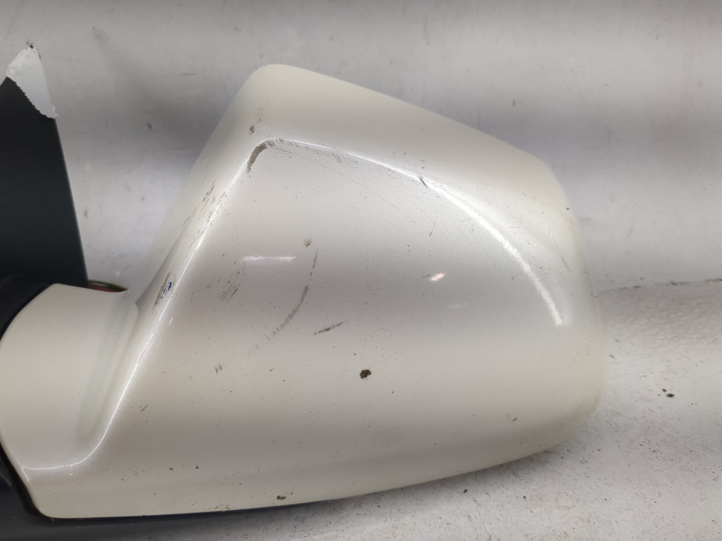 2011-2014 Cadillac Cts Driver Side View Mirror - Left Door Mirror OEM Used - Oemusedautoparts1.com