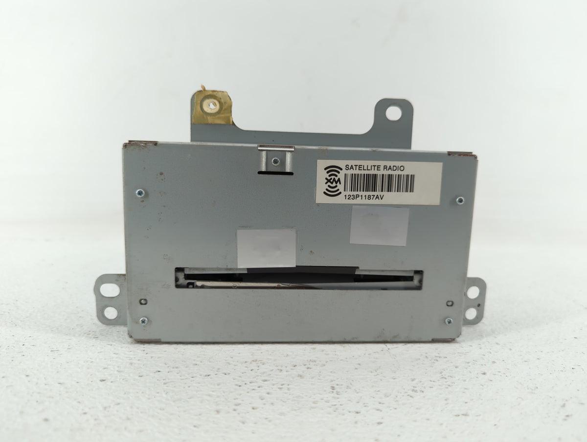 2008-2014 Cadillac Cts Am Fm Cd Player Radio Receiver 387212 - Oemusedautoparts1.com