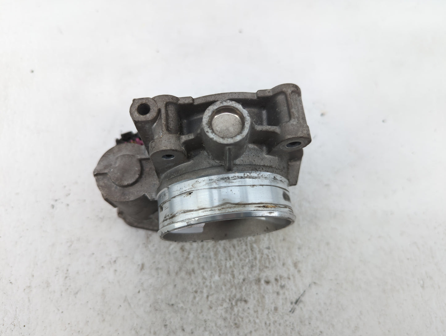 2008-2011 Cadillac Cts Throttle Body P/N:994AA Fits Fits 2007 2008 2009 2010 2011 2012 OEM Used Auto Parts - Oemusedautopart