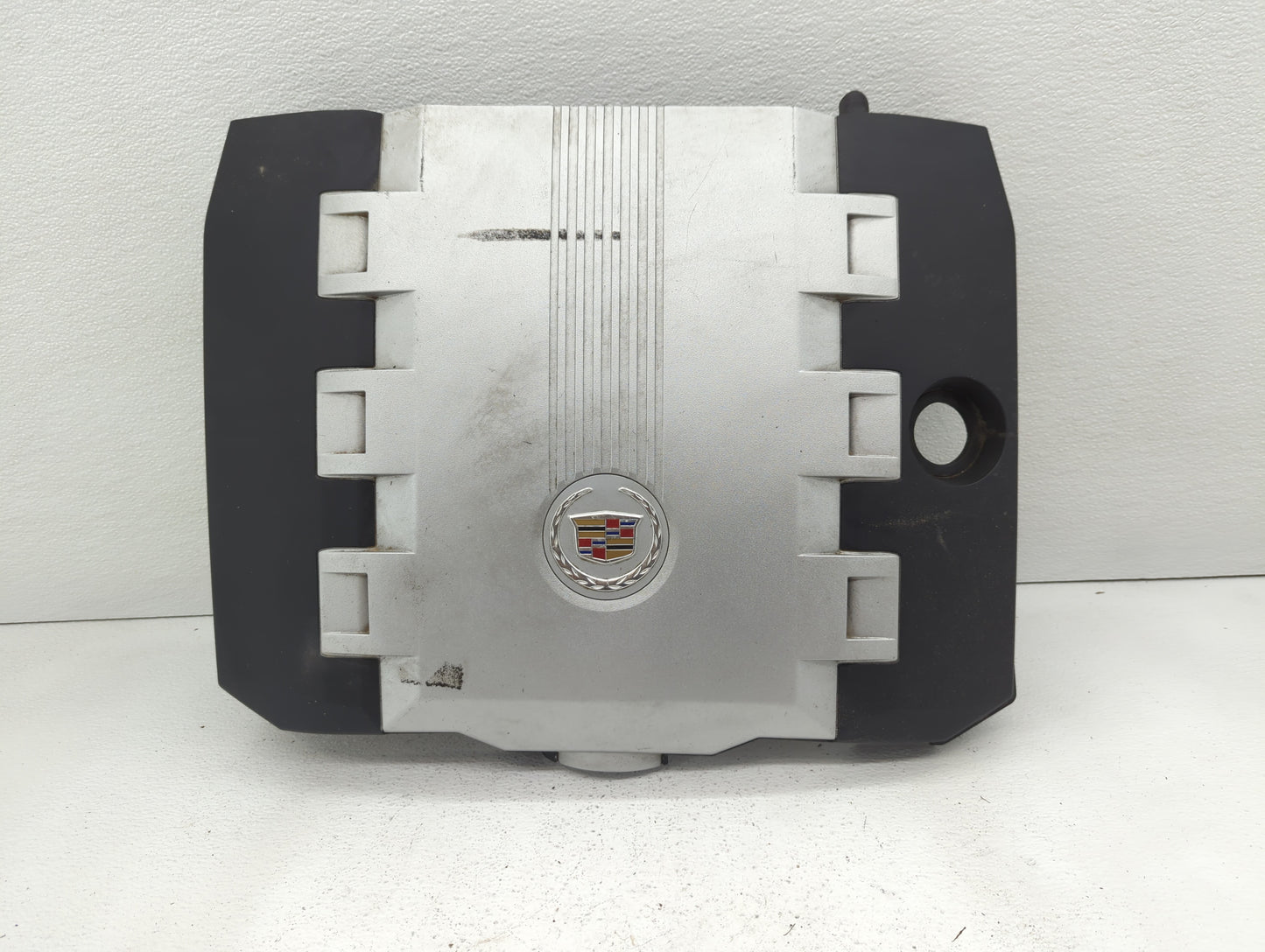 2011 Cadillac Cts Engine Cover - Oemusedautoparts1.com