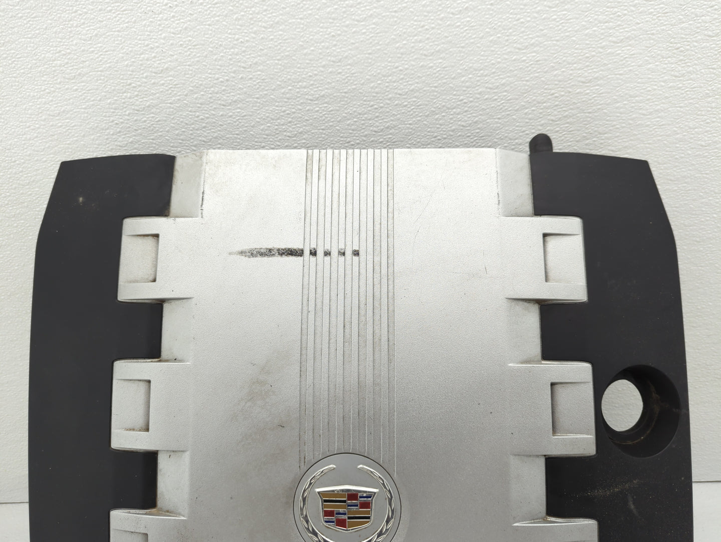 2011 Cadillac Cts Engine Cover - Oemusedautoparts1.com