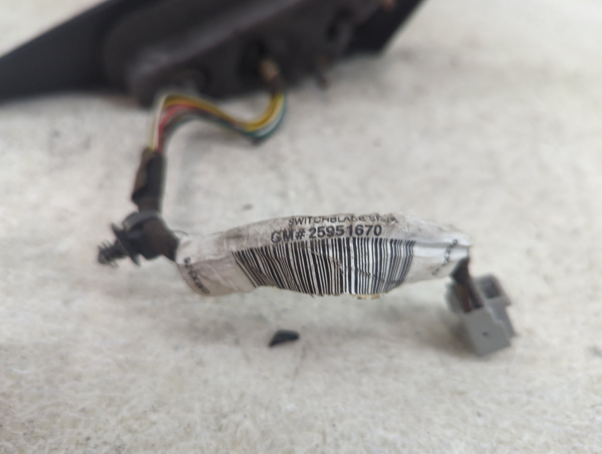 2011-2014 Cadillac Cts Passenger Side View Mirror - Right Door Mirror OEM Used - Oemusedautoparts1.com