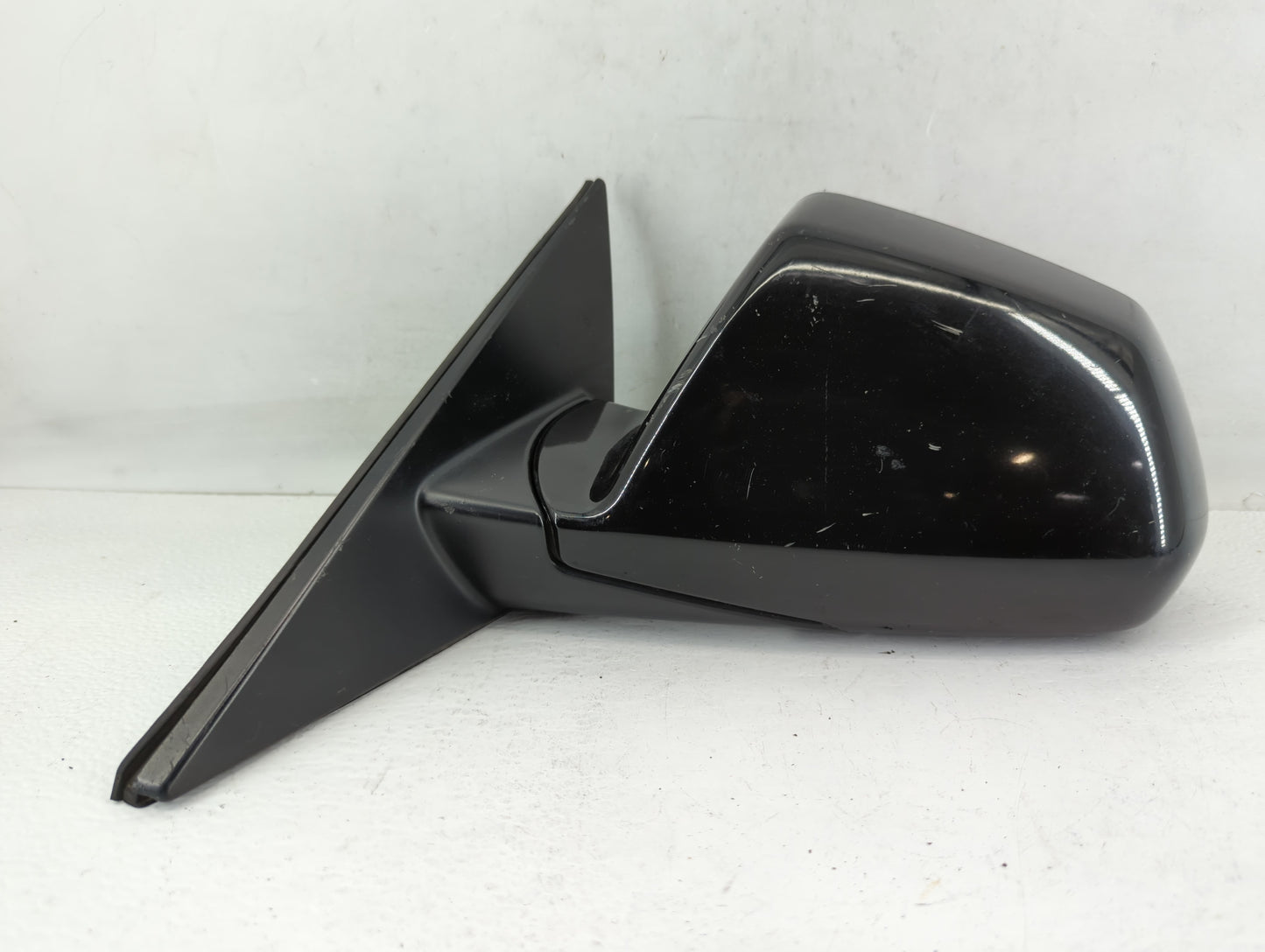2008-2014 Cadillac Cts Driver Side View Mirror - Left Door Mirror OEM Used - Oemusedautoparts1.com