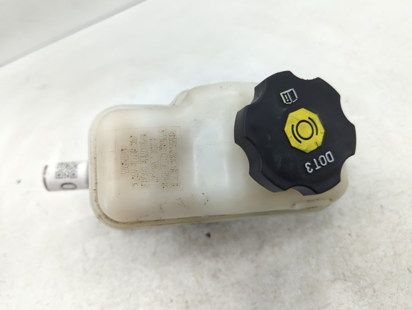 2009-2011 Cadillac Cts Brake Master Cylinder - Oemusedautoparts1.com