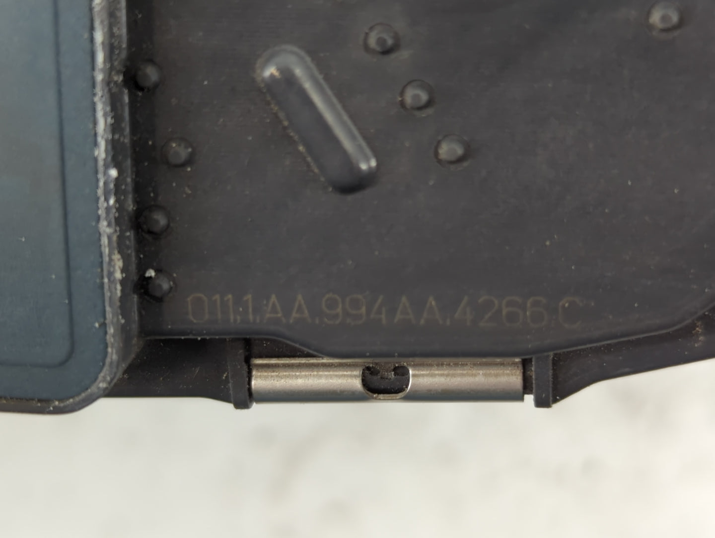 2008-2011 Cadillac Cts Throttle Body P/N:AA994AA4266C Fits Fits 2007 2008 2009 2010 2011 2012 OEM Used Auto Parts - Oemuseda