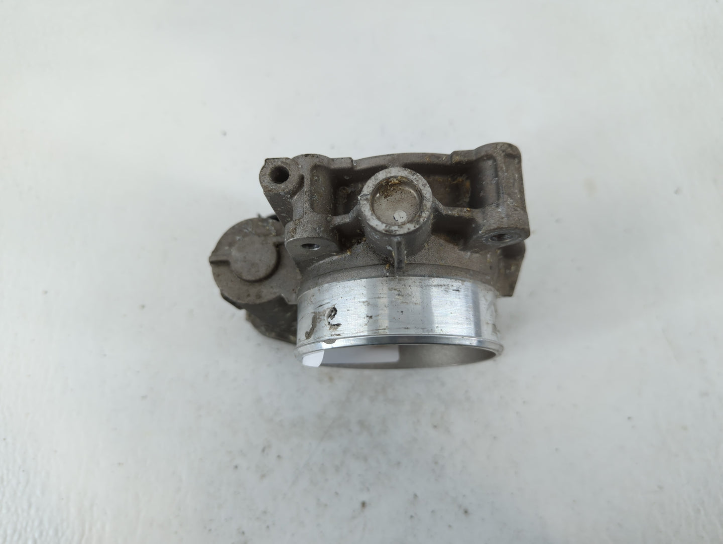 2008-2011 Cadillac Cts Throttle Body P/N:AA994AA7367 Fits Fits 2007 2008 2009 2010 2011 2012 OEM Used Auto Parts - Oemusedau