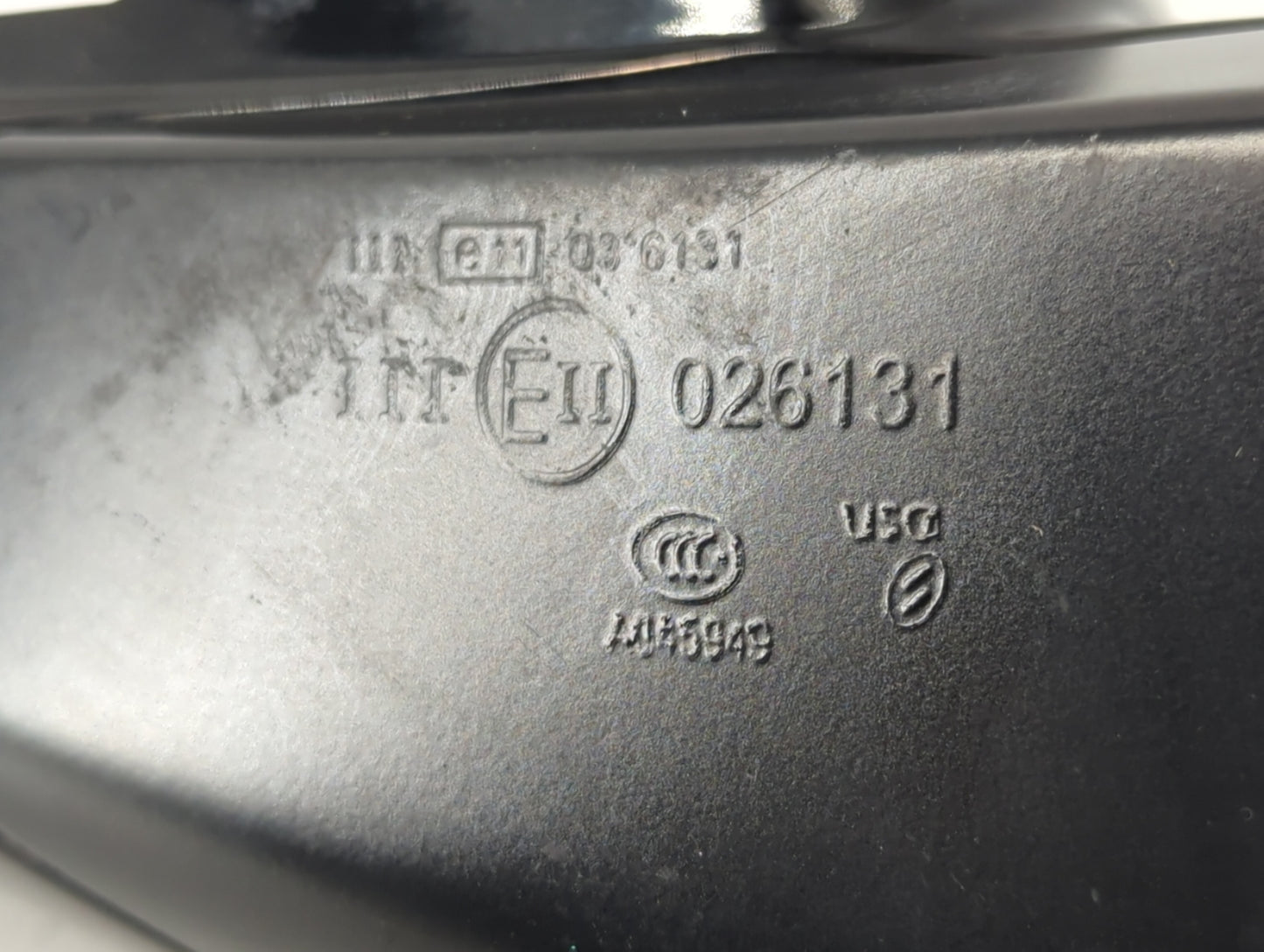 2008-2014 Cadillac Cts Driver Side View Mirror - Left Door Mirror OEM Used - Oemusedautoparts1.com