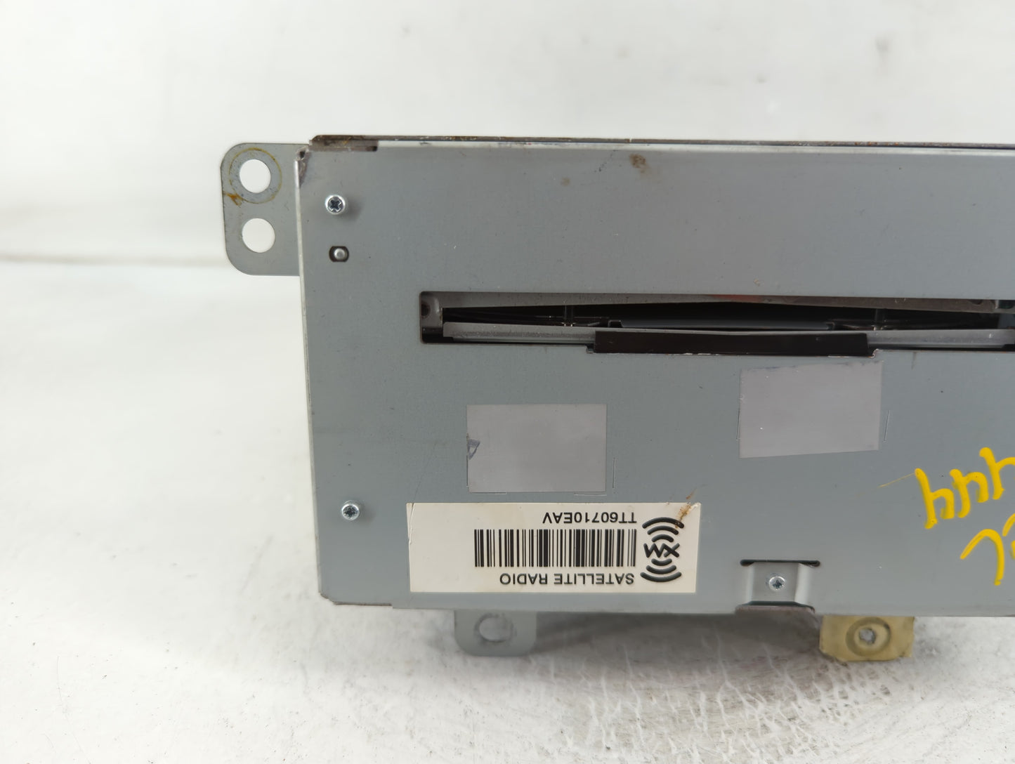 2008-2011 Cadillac Cts Radio AM FM Cd Player Receiver Replacement P/N:22772599 Fits Fits 2008 2010 2011 OEM Used Auto Parts 
