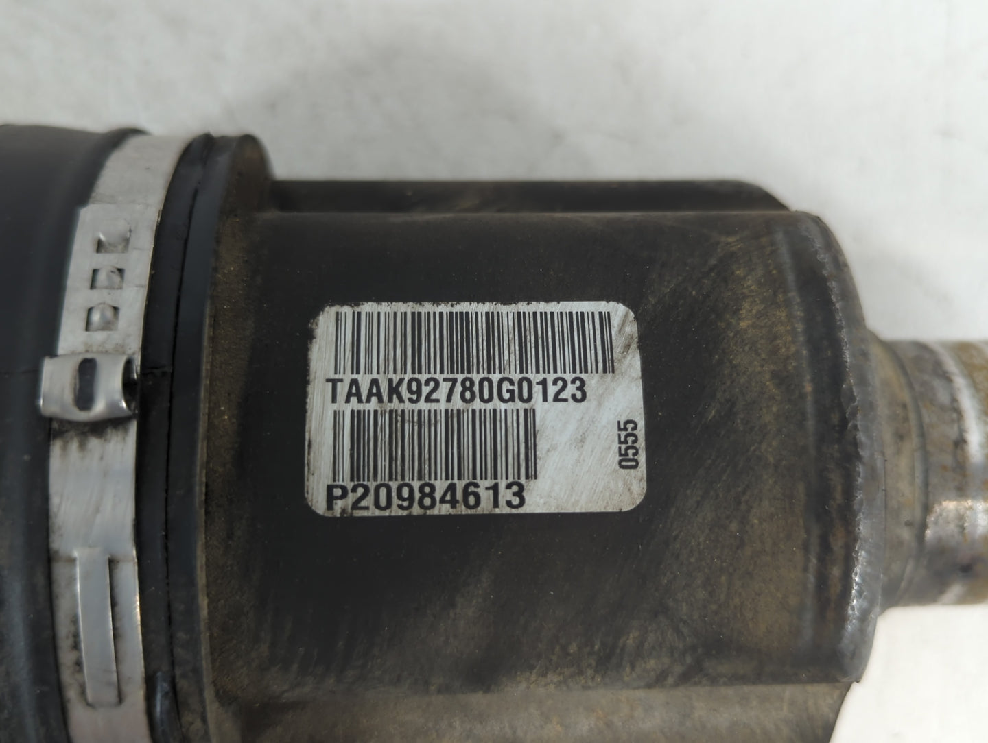 2006-2011 Cadillac Dts Axle Shaft Front Passenger Cv C/v - Oemusedautoparts1.com