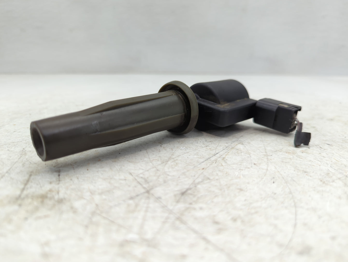 2007-2011 Cadillac Dts Ignition Coil Igniter Pack - Oemusedautoparts1.com