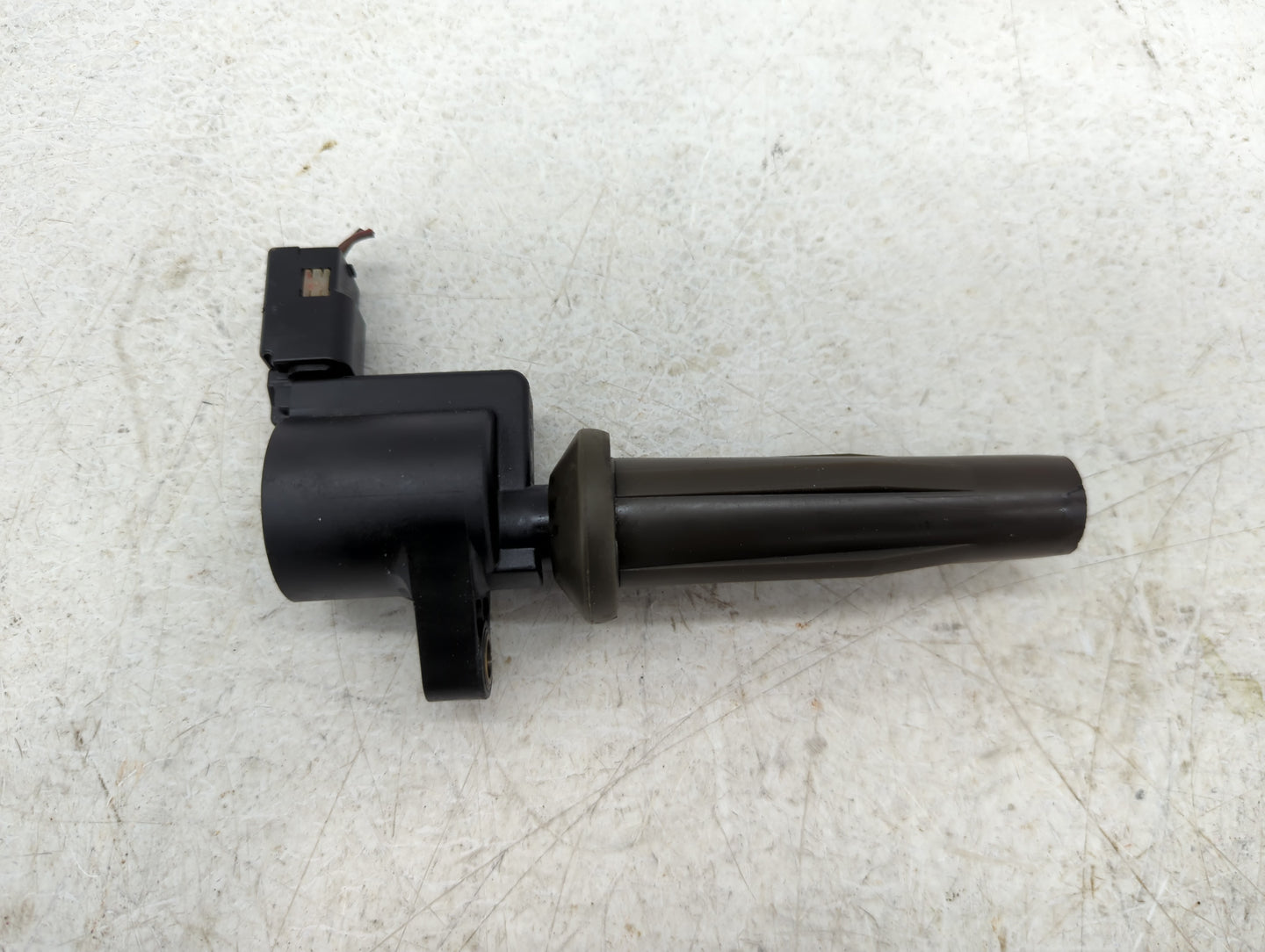 2007-2011 Cadillac Dts Ignition Coil Igniter Pack - Oemusedautoparts1.com