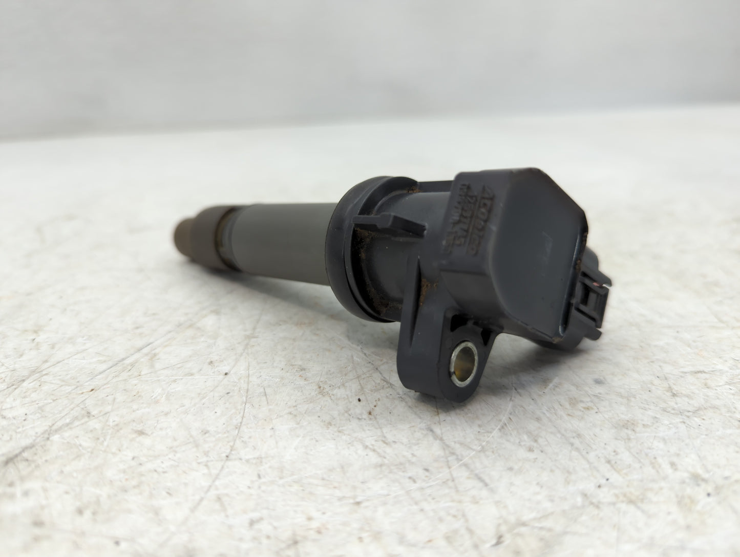 2007-2011 Cadillac Dts Ignition Coil Igniter Pack - Oemusedautoparts1.com