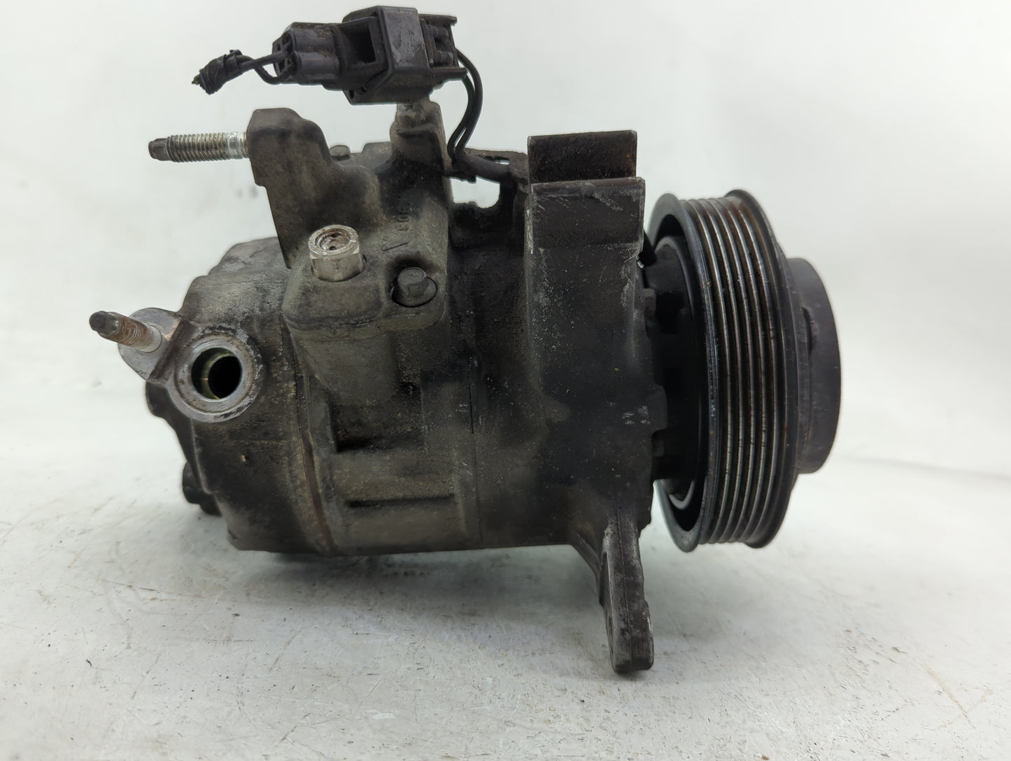 2006-2011 Cadillac Dts Air Conditioning A/c Ac Compressor Oem - Oemusedautoparts1.com