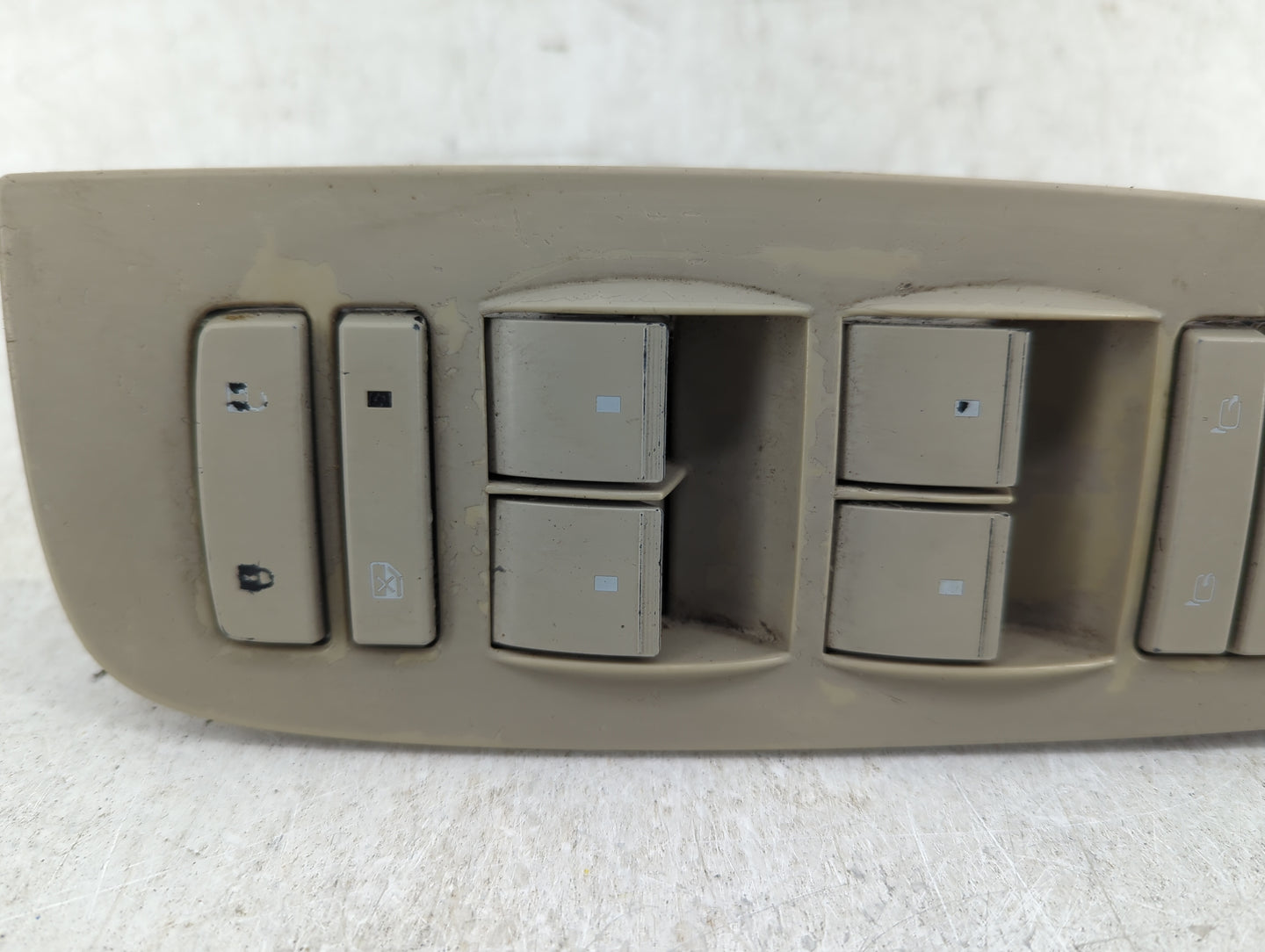2006-2011 Cadillac Dts Master Power Window Switch Replacement Driver Side Left P/N:20834889AA Fits OEM Used Auto Parts - Oem